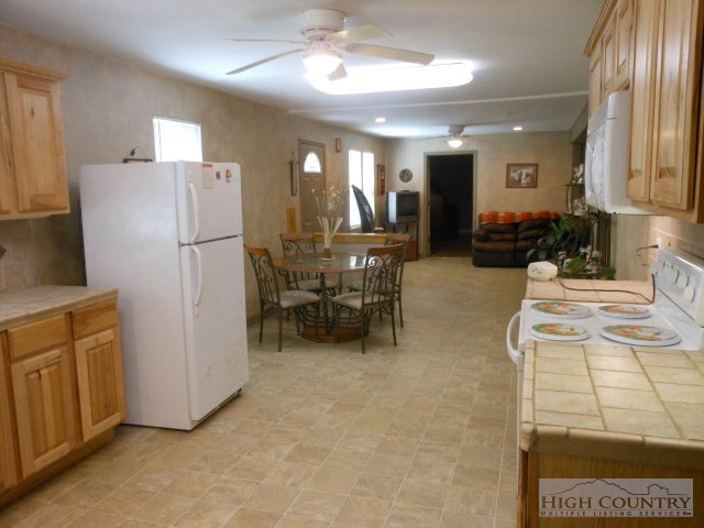 2008 Shatley Springs Road Crumpler, NC 28617 - Photo 24 of 30 Gallery Image 24