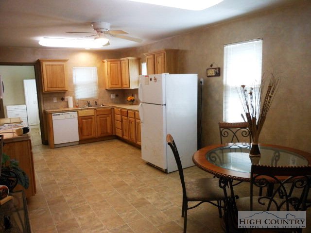 2008 Shatley Springs Road Crumpler, NC 28617 - Photo 25 of 30 Gallery Image 25