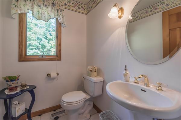 3 Apple Blossom Road Andover, MA 01810 - Photo 16 of 30 Gallery Image 16