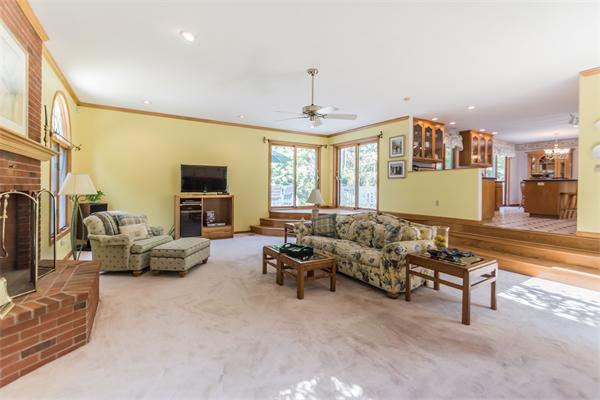3 Apple Blossom Road Andover, MA 01810 - Photo 6 of 30 Gallery Image 6