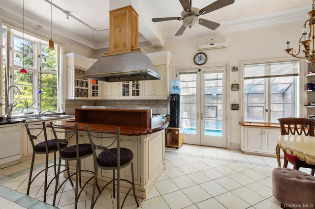 $5,250,000 | 5440 Independence Avenue | North Riverdale