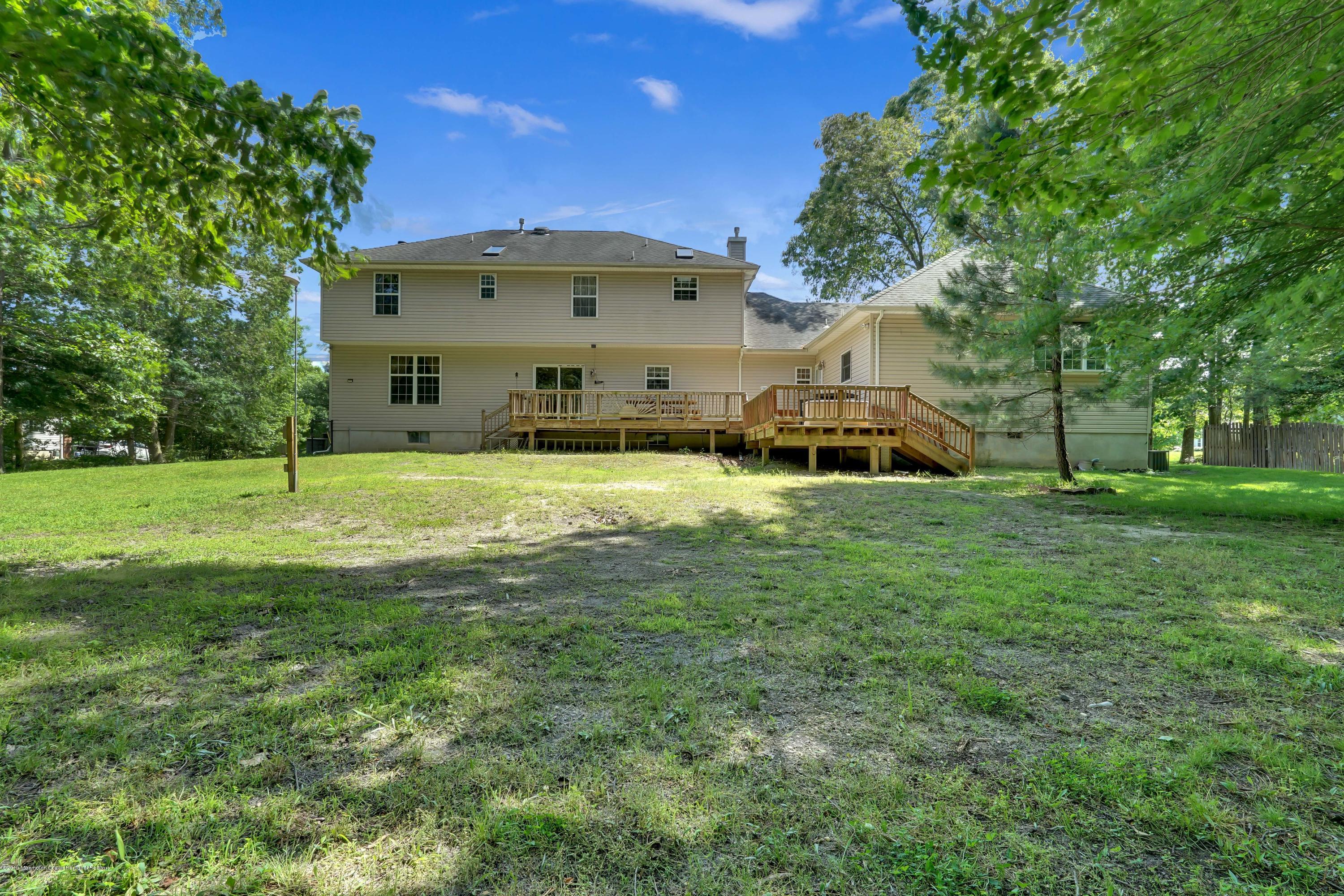 1016 Aumack Road Jackson, NJ 08527 - Photo 51 of 57 049_dsc03095