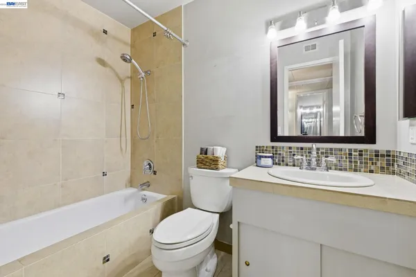 $399,000 | 300 North Civic Drive, Unit 402, Walnut Creek, CA 94596