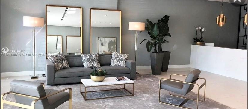 321 Northeast 26th St Unit 515  