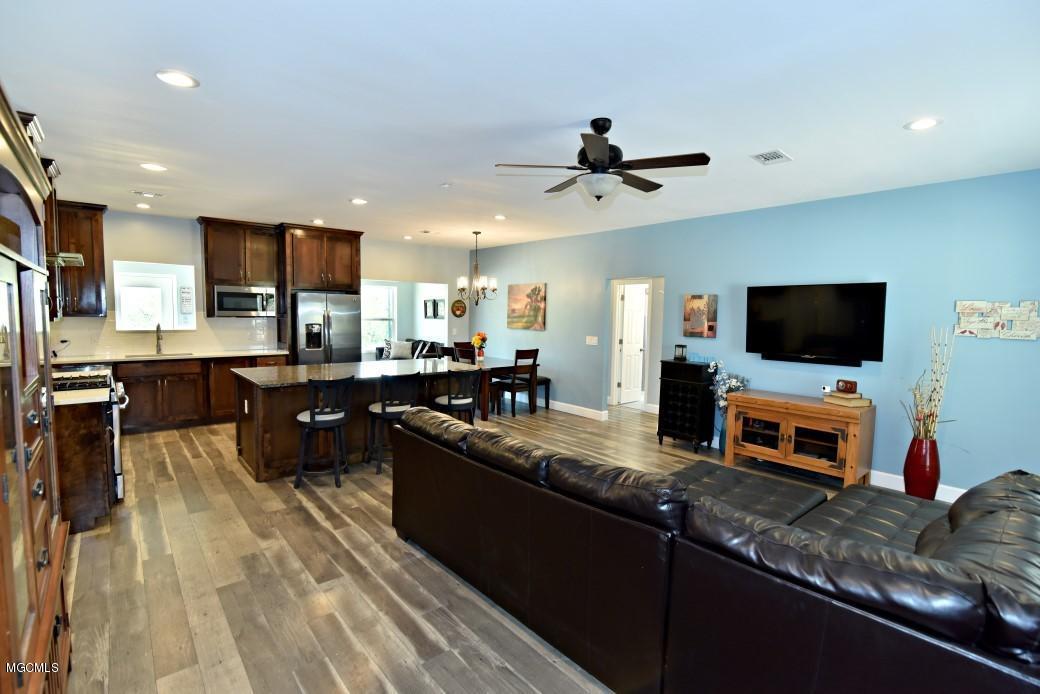 1571 East McHenry Road Perkinston, MS 39573 - Photo 8 of 37 1571 E. McHenry Rd. 008