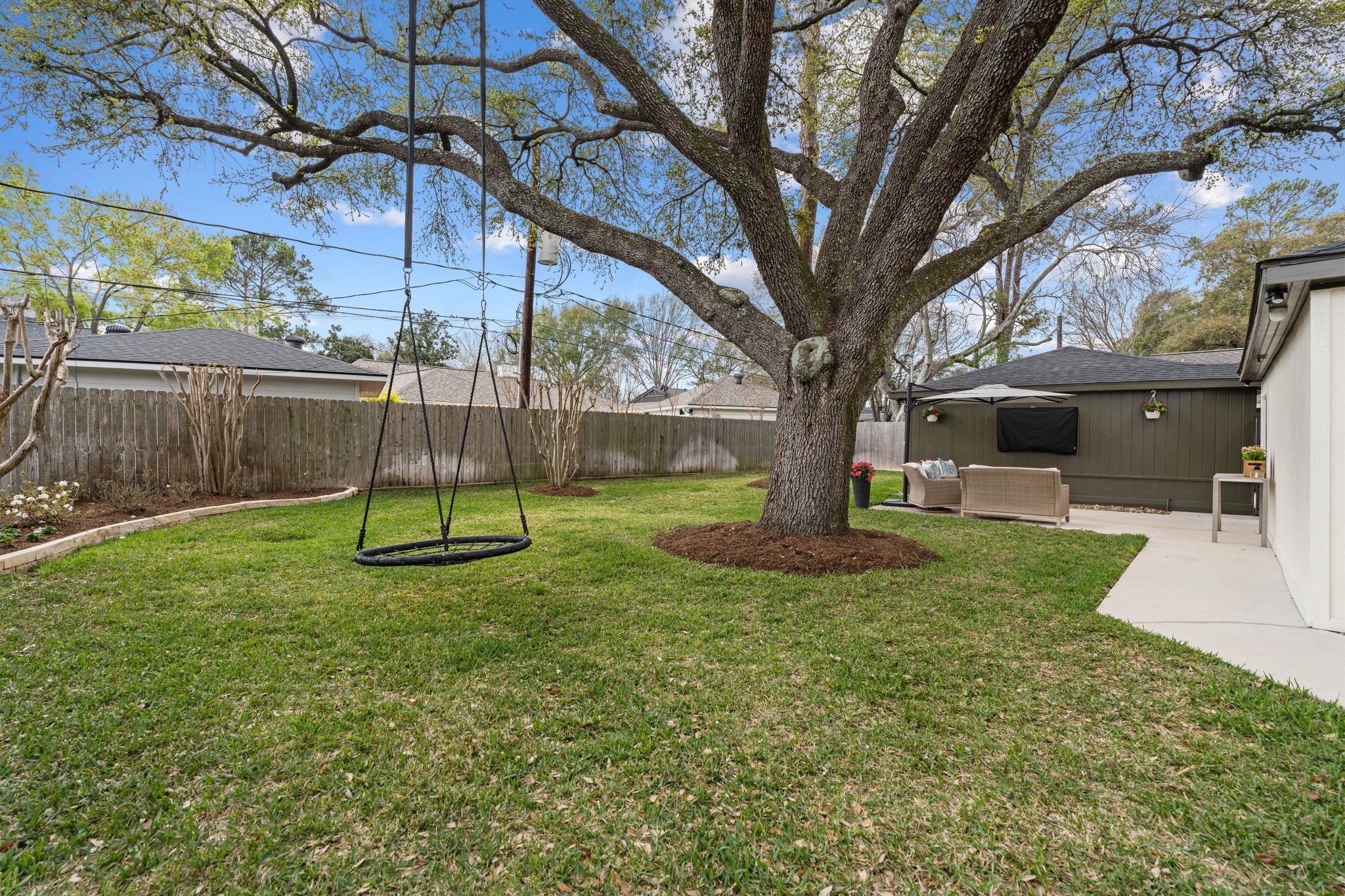 10619 Cranbrook Road Houston, TX 77042 - Photo 31 of 32 a view of a park with a slide