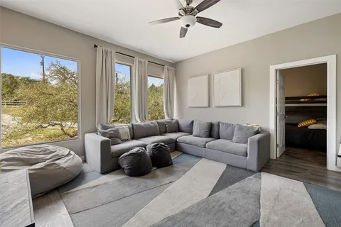 $849,500 | 900 Deer Creek Circle, Dripping Springs, TX 78620