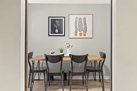 $849,500 | 900 Deer Creek Circle, Dripping Springs, TX 78620