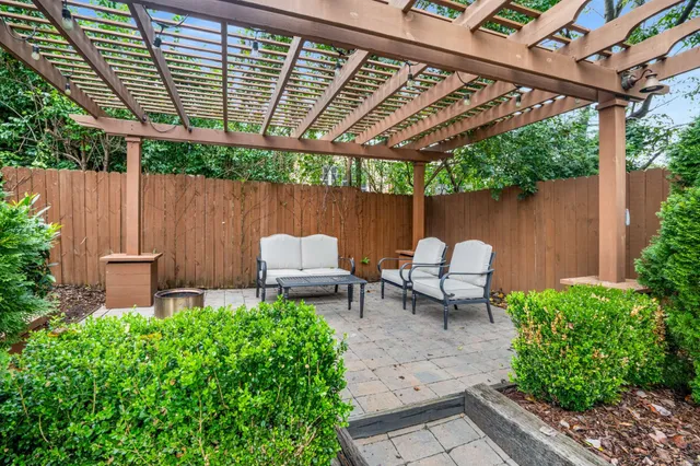 a front view of a house with garage