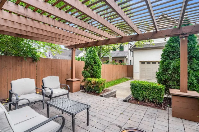 $1,690,000 | 1110 B Biltmore Drive, Nashville, TN 37204