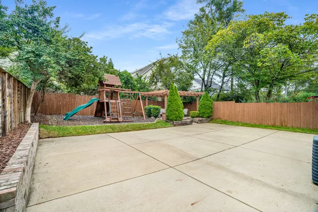 $1,690,000 | 1110 B Biltmore Drive, Nashville, TN 37204