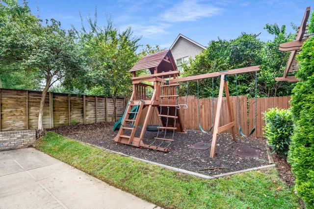 $1,690,000 | 1110 B Biltmore Drive, Nashville, TN 37204