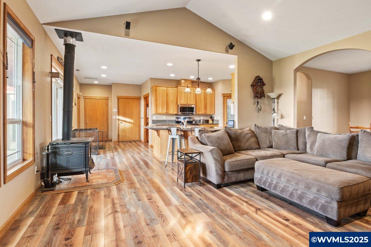 9665 Wells Landing Road Independence, OR 97351 - Photo 24 of 25 Gallery Image 24