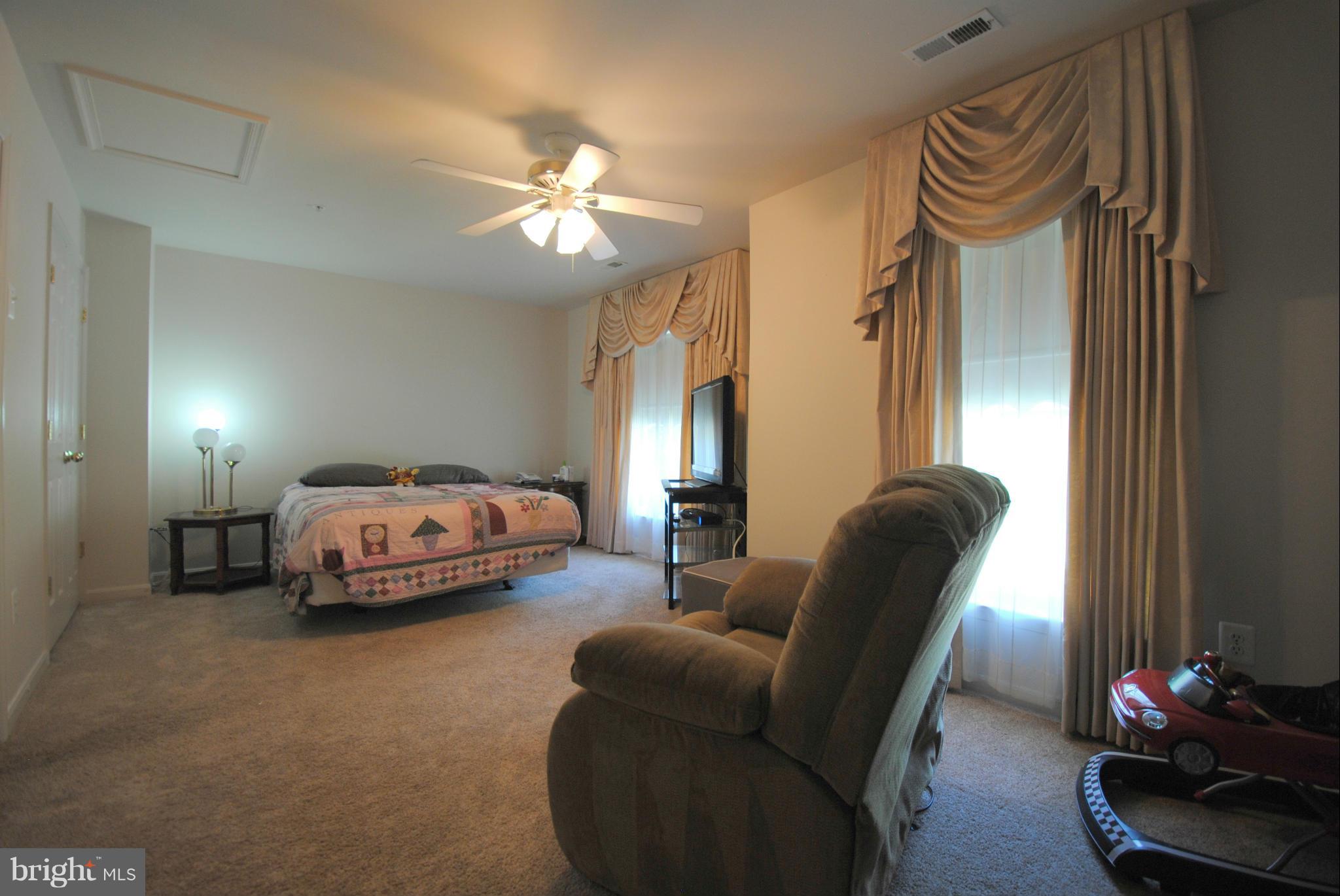 9118 Fox Park Road Clinton, MD 20735 - Photo 15 of 28 Master Bedroom #2