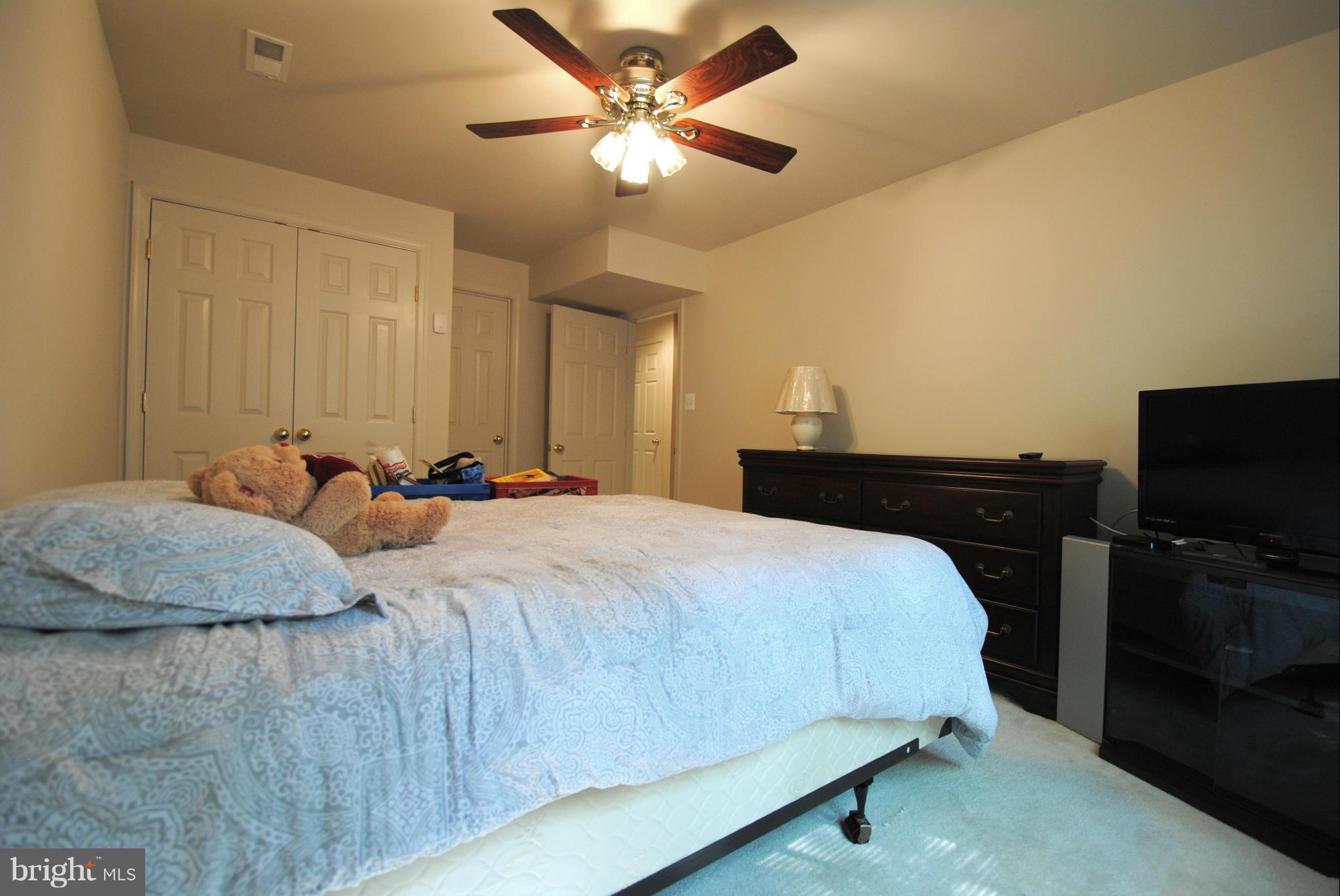 9118 Fox Park Road Clinton, MD 20735 - Photo 22 of 28 Master Bedroom #4