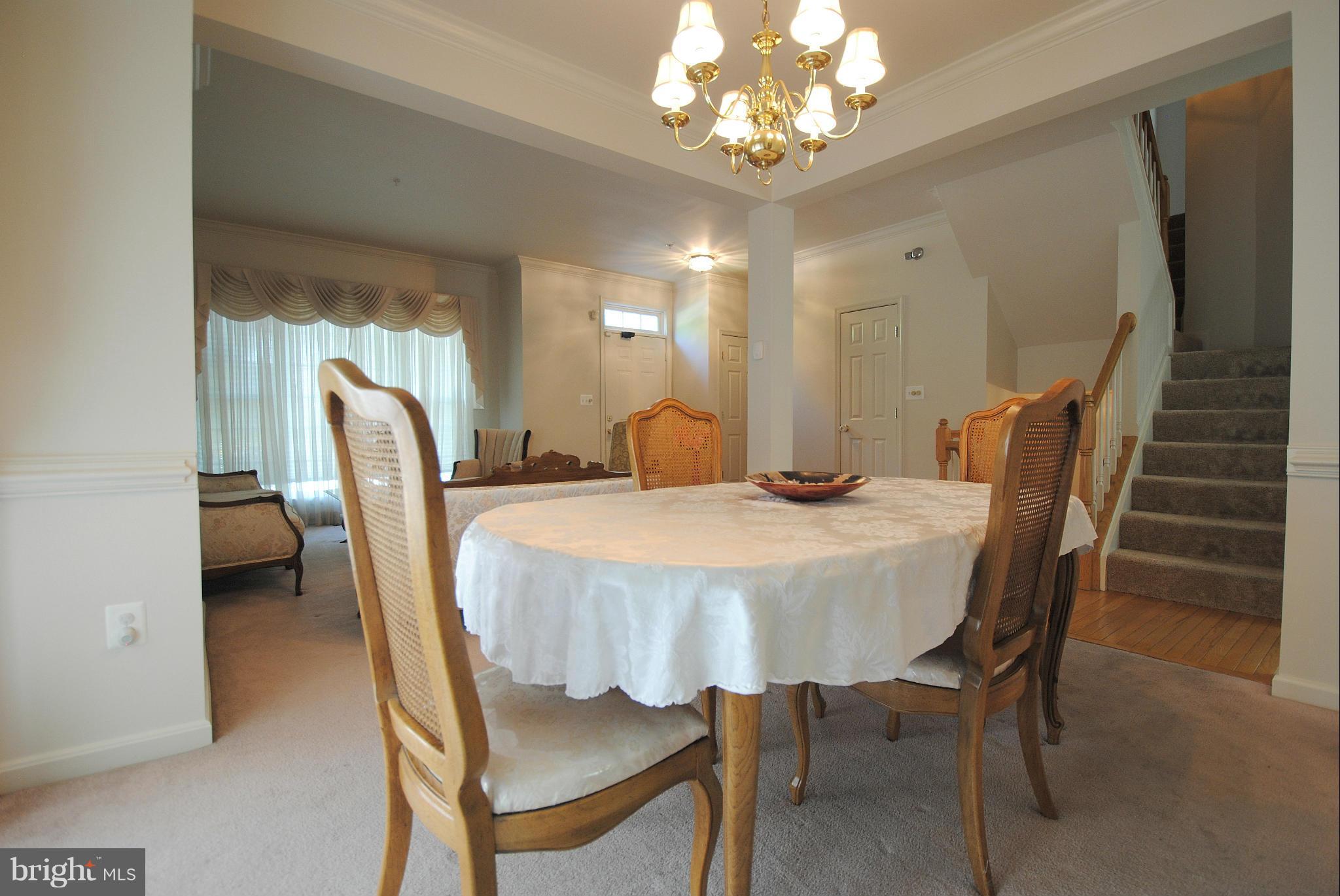 9118 Fox Park Road Clinton, MD 20735 - Photo 5 of 28 Dining Room