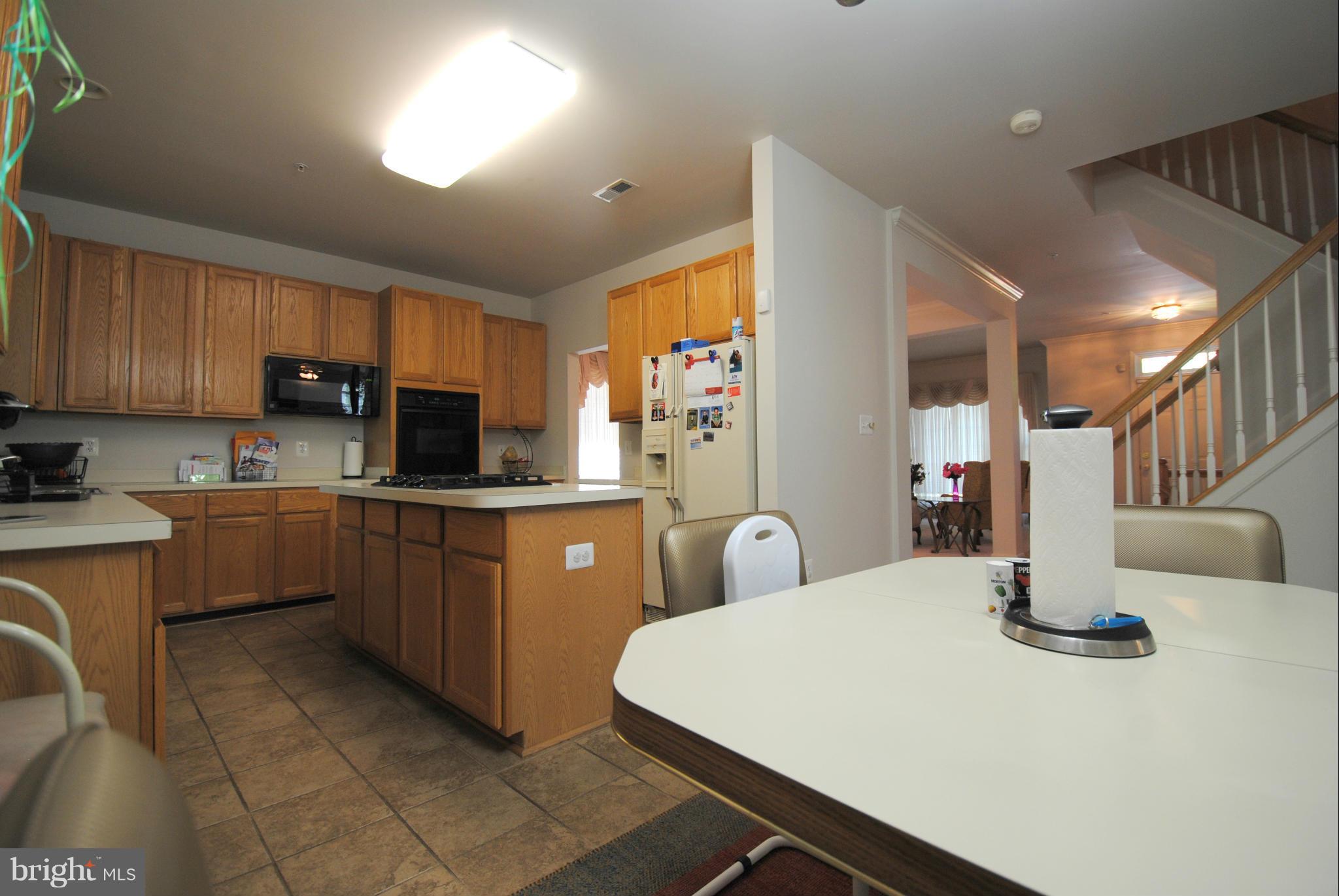 9118 Fox Park Road Clinton, MD 20735 - Photo 7 of 28 Kitchen
