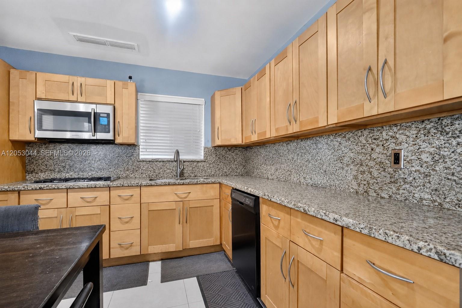 7891 Raleigh Street Hollywood, FL 33024 - Photo 6 of 26