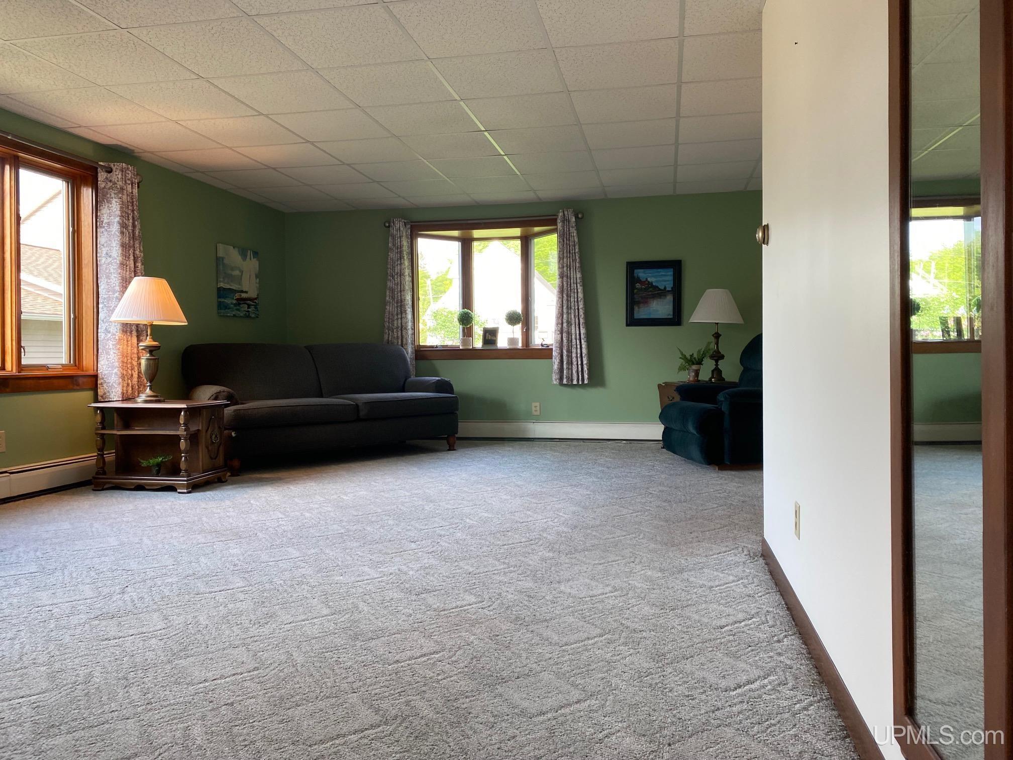 58261 5th Street Calumet, MI 49913 - Photo 5 of 54