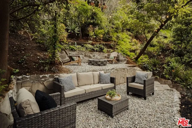 $1,874,900 | 3042 North Beachwood Drive, Los Angeles, CA 90068