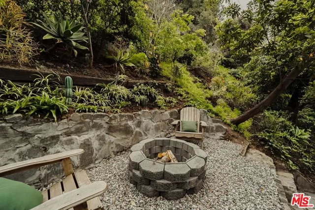 $1,874,900 | 3042 North Beachwood Drive, Los Angeles, CA 90068