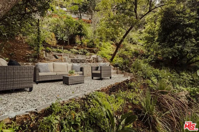 $1,874,900 | 3042 North Beachwood Drive, Los Angeles, CA 90068