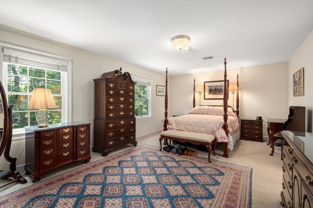 38 Upwey Road Wellesley, MA 02481 - Photo 25 of 40