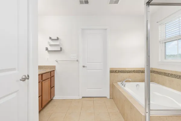 $584,900 | 2509 Cornell Drive, Fredericksburg, VA 22408