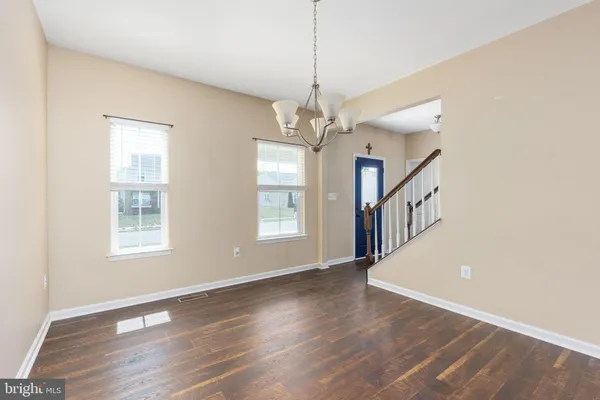 $584,900 | 2509 Cornell Drive, Fredericksburg, VA 22408