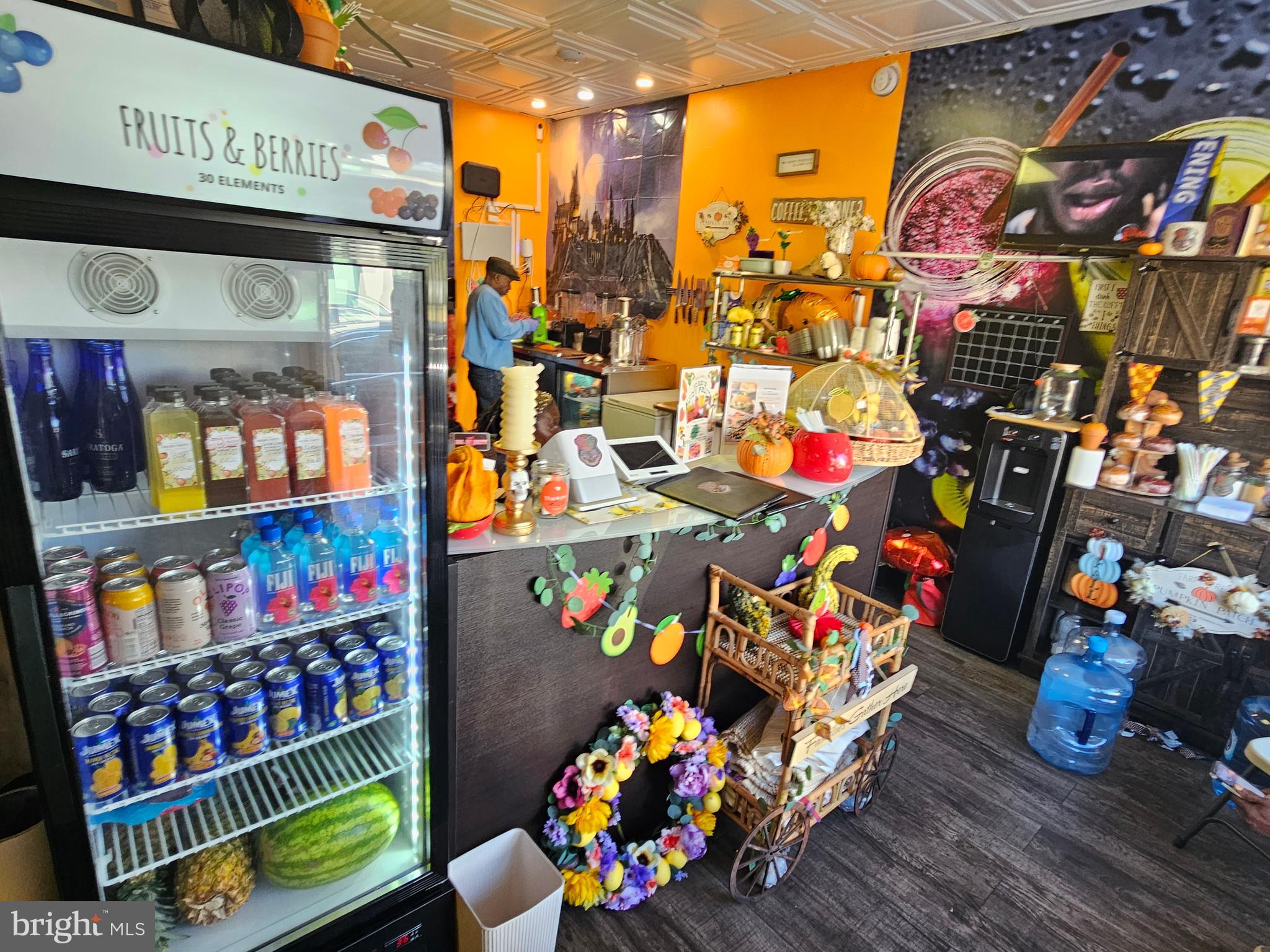 221 Broadway Westville, NJ 08093 - Photo 3 of 51