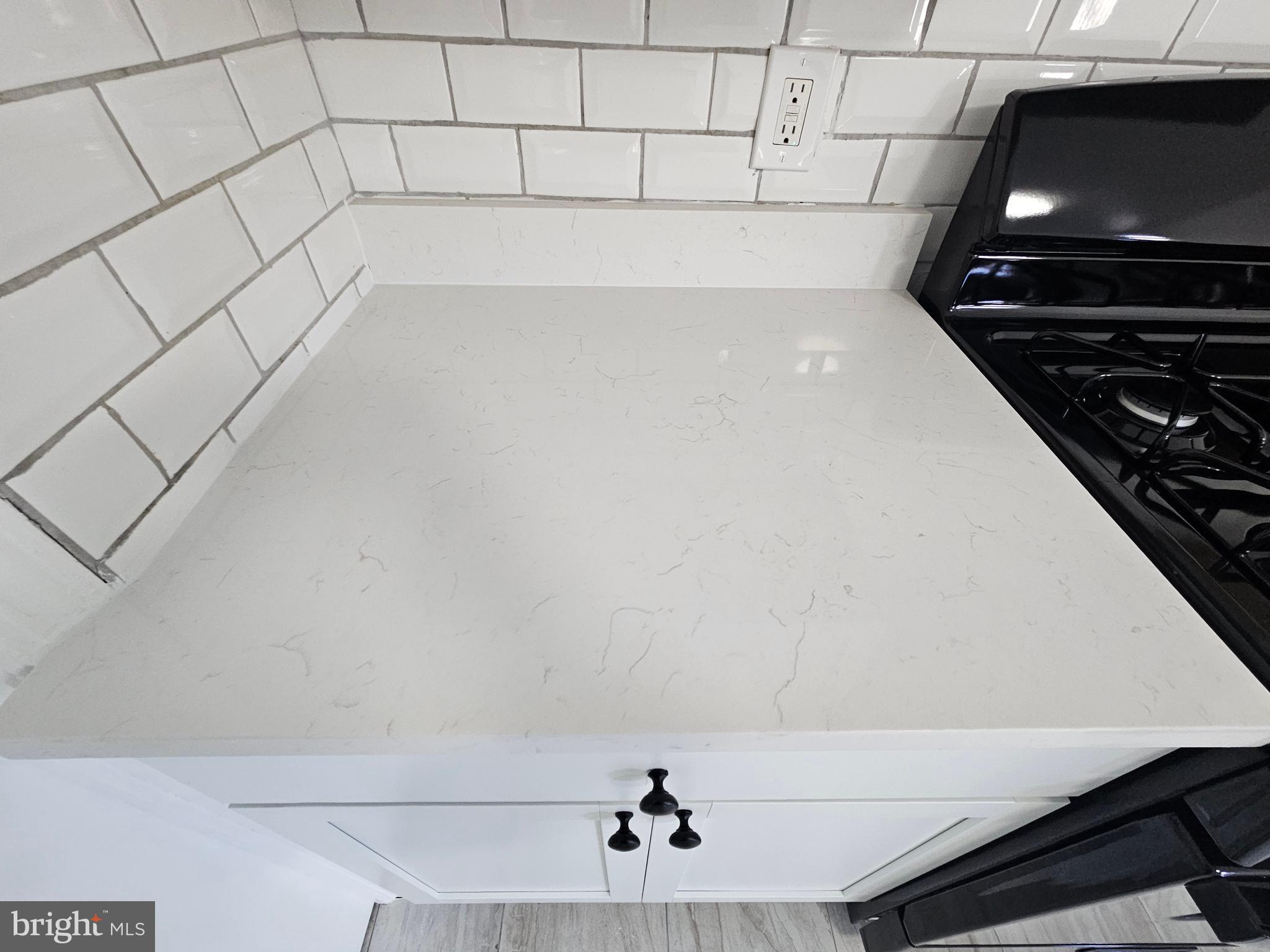 221 Broadway Westville, NJ 08093 - Photo 31 of 51