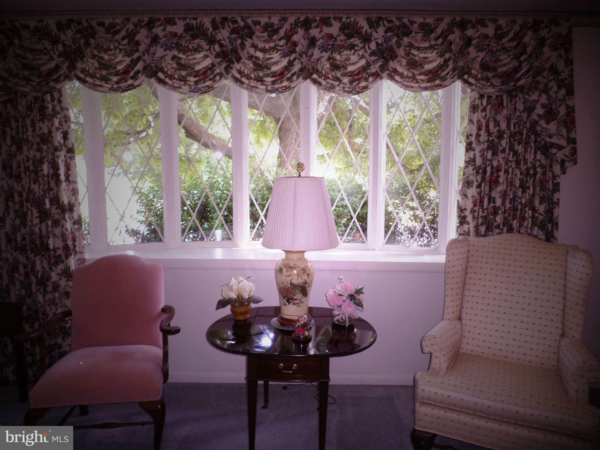 1702 Charmuth Road Lutherville-Timonium, MD 21093 - Photo 4 of 24 Interior (General)