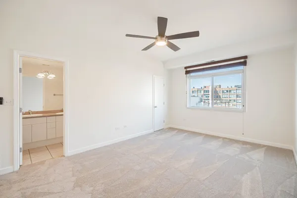 $3,800 | 680 North Green Street, Unit 609, Chicago, IL 60642