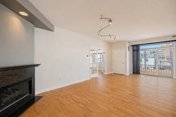 $3,800 | 680 North Green Street, Unit 609, Chicago, IL 60642