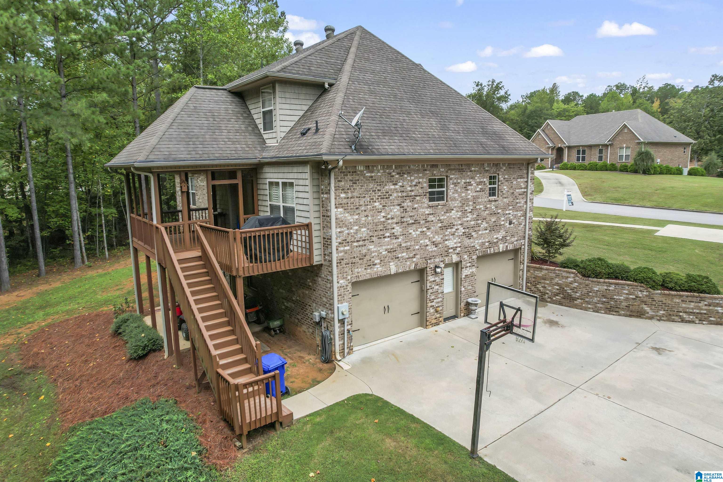131 Highland Ridge Drive Chelsea, AL 35043 - Photo 2 of 50 Gallery Image 2