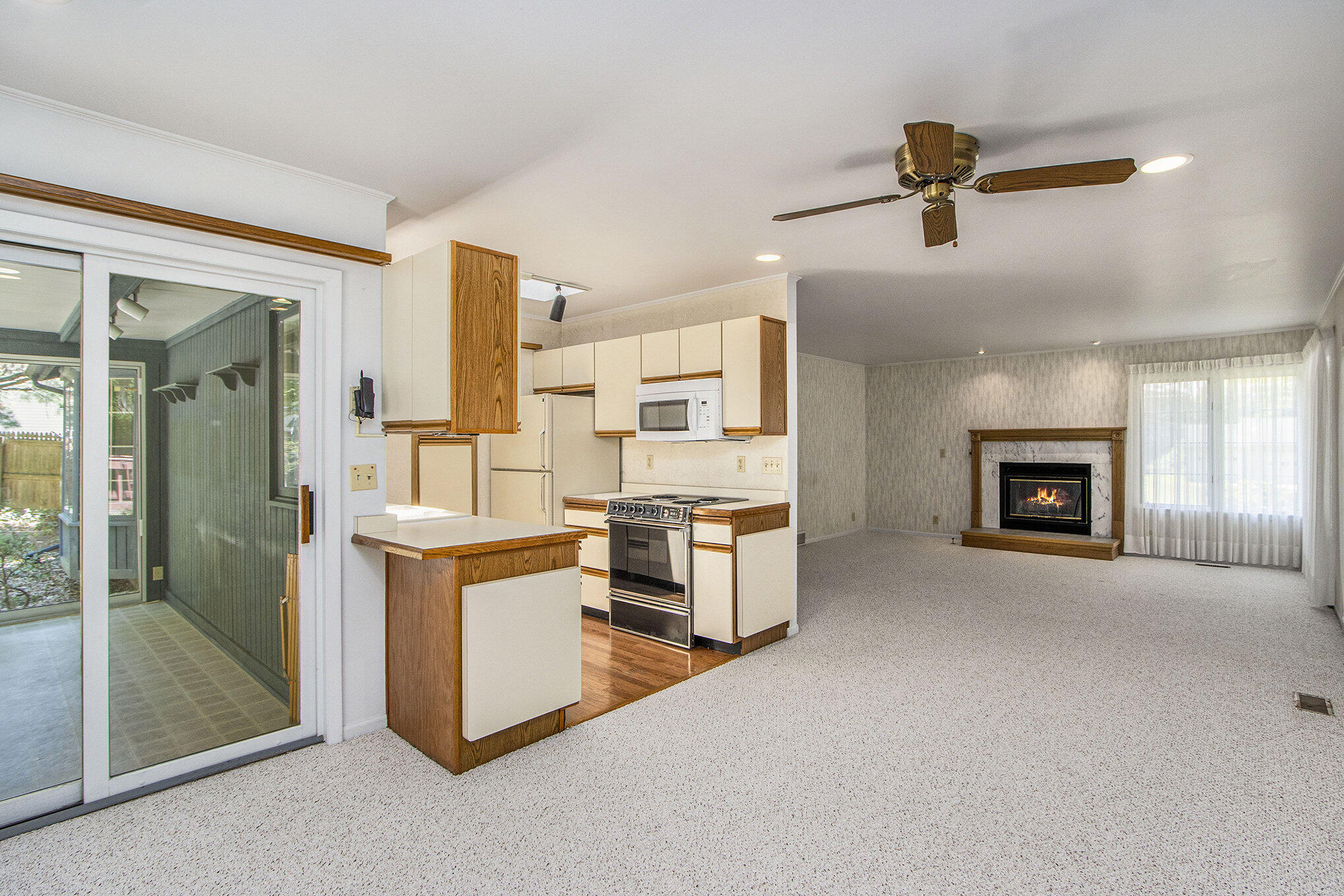 1216 Verona Road Marshall, MI 49068 - Photo 8 of 23 010_1216verona_6