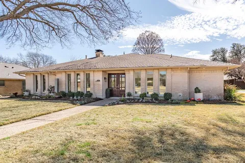 $990,000 | 6126 Highgate Lane, Dallas, TX 75214