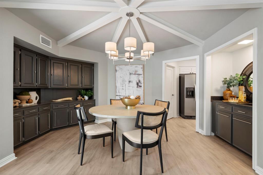 6126 Highgate Lane Dallas, TX 75214 - Photo 11 of 40