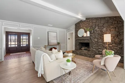 $899,000 | 6126 Highgate Lane, Dallas, TX 75214