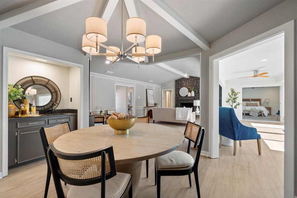 6126 Highgate Lane Dallas, TX 75214 - Photo 10 of 40