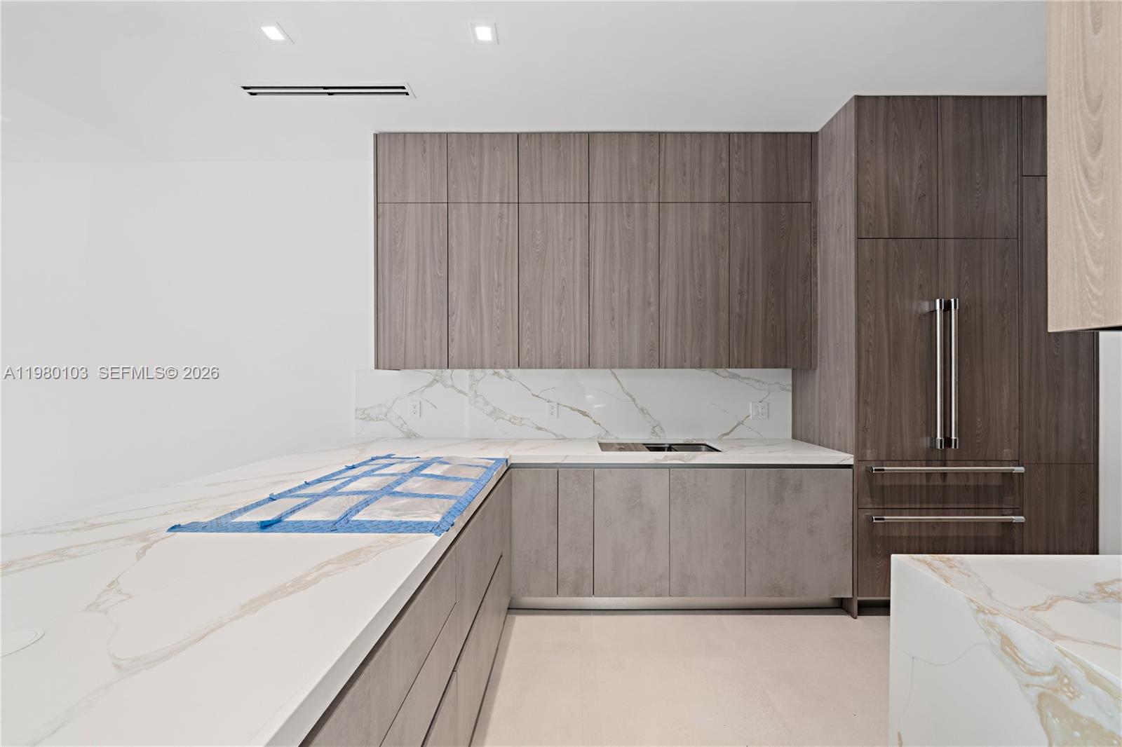 2710 South Le Jeune Road Coral Gables, FL 33134 - Photo 14 of 44