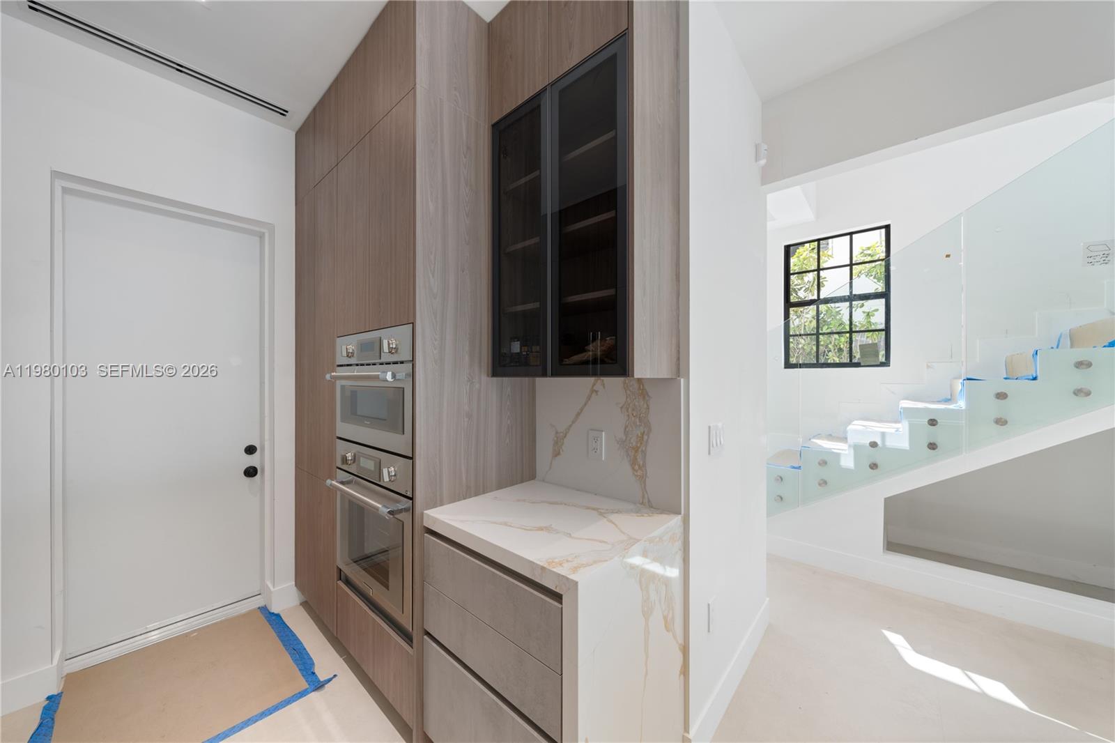 2710 South Le Jeune Road Coral Gables, FL 33134 - Photo 15 of 44
