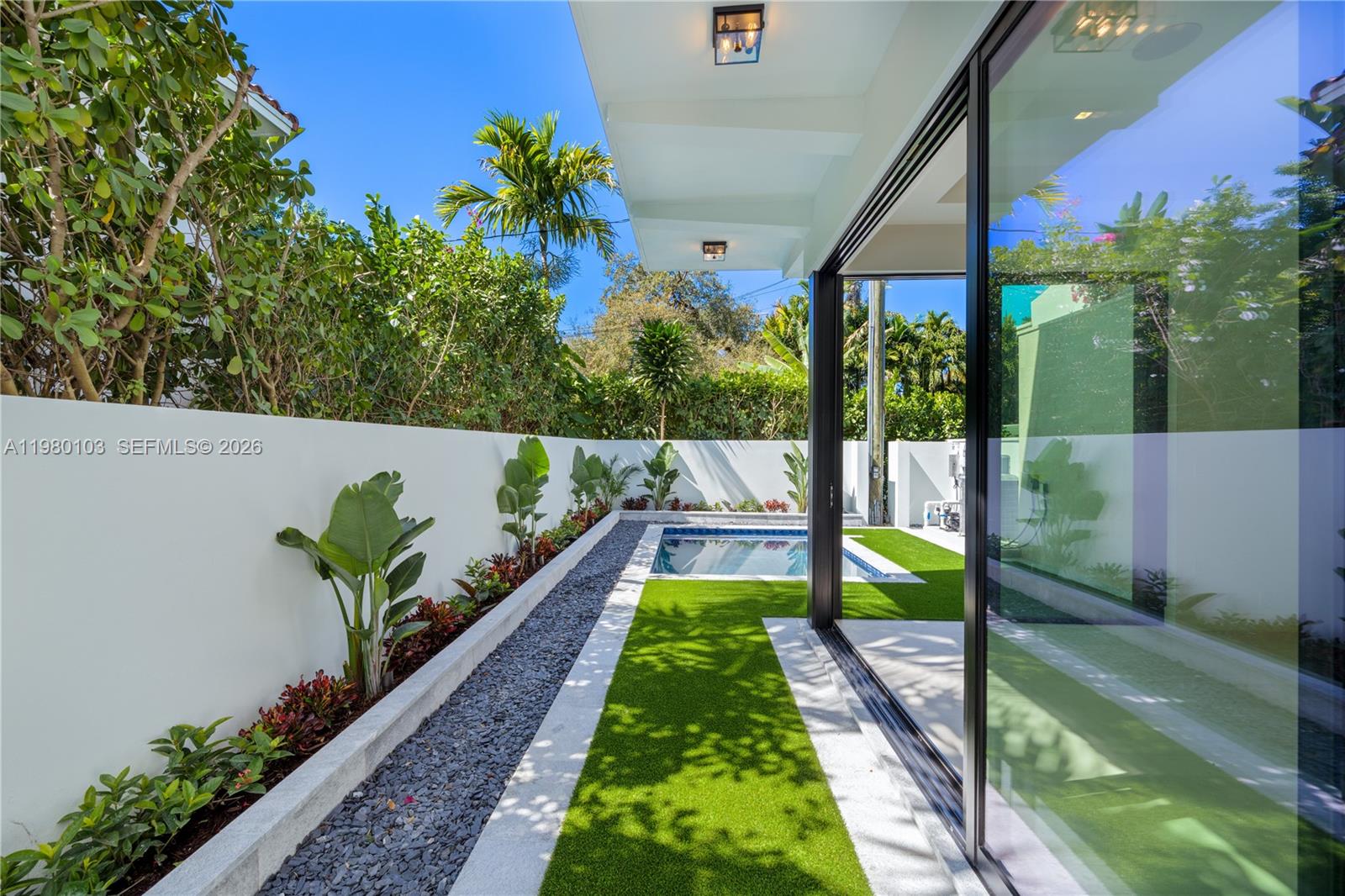 2710 South Le Jeune Road Coral Gables, FL 33134 - Photo 17 of 44