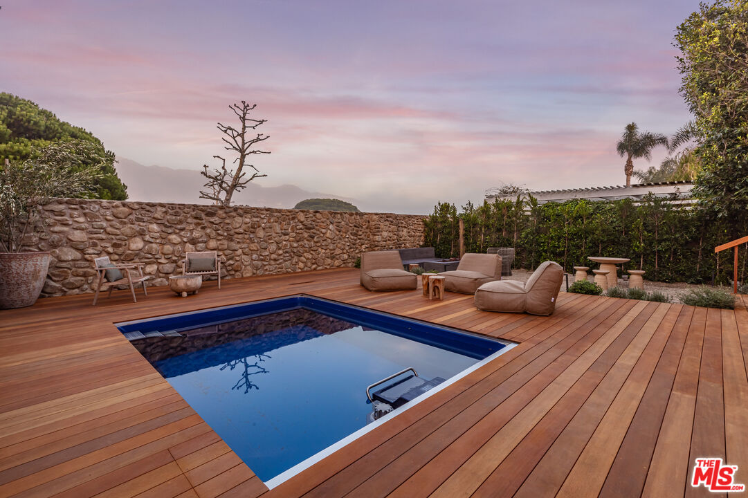 23505 Malibu Colony Road Malibu, CA 90265 - Photo 32 of 39 a view of roof deck with a patio