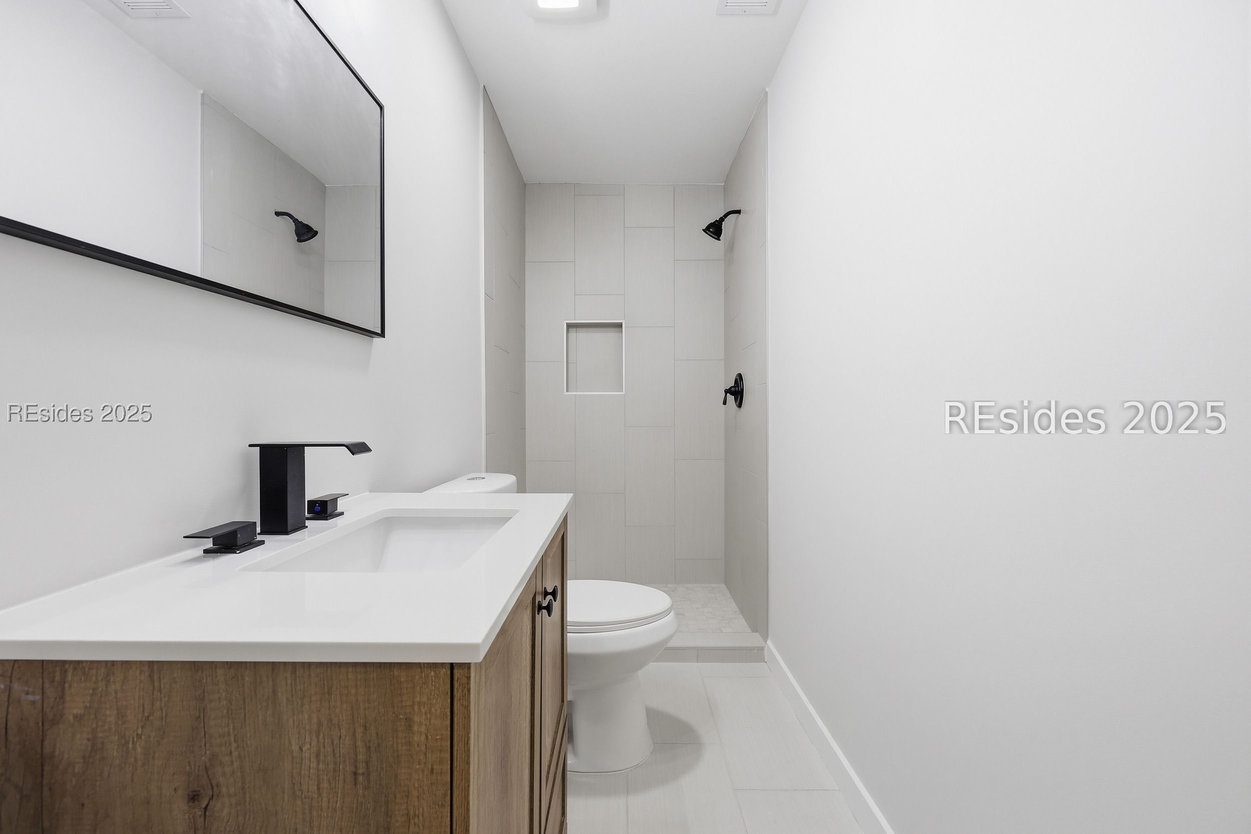178 5th Avenue Ridgeland, SC 29936 - Photo 20 of 33 full bath 1