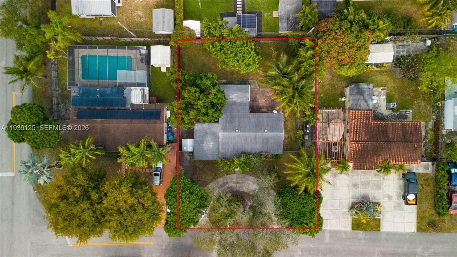 6765 Southwest 51st Street Miami, FL 33155 - Photo 8 of 43 front view of a house