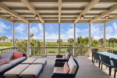 $2,925,000 | 2653 East Seaside Drive, Galveston, TX 77550
