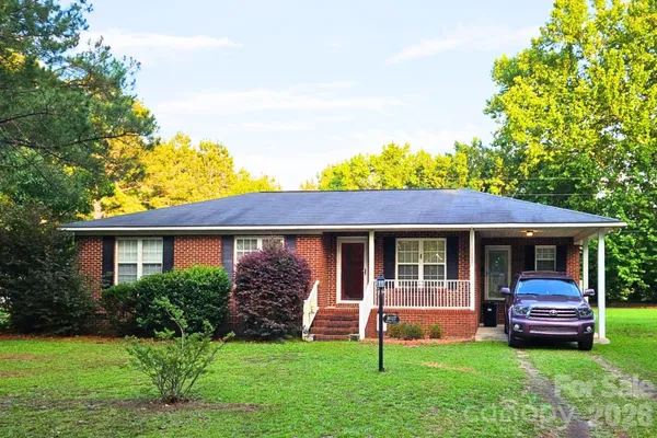$210,000 | 1617 Shampy Drive, Unit A, Hartsville, SC 29550