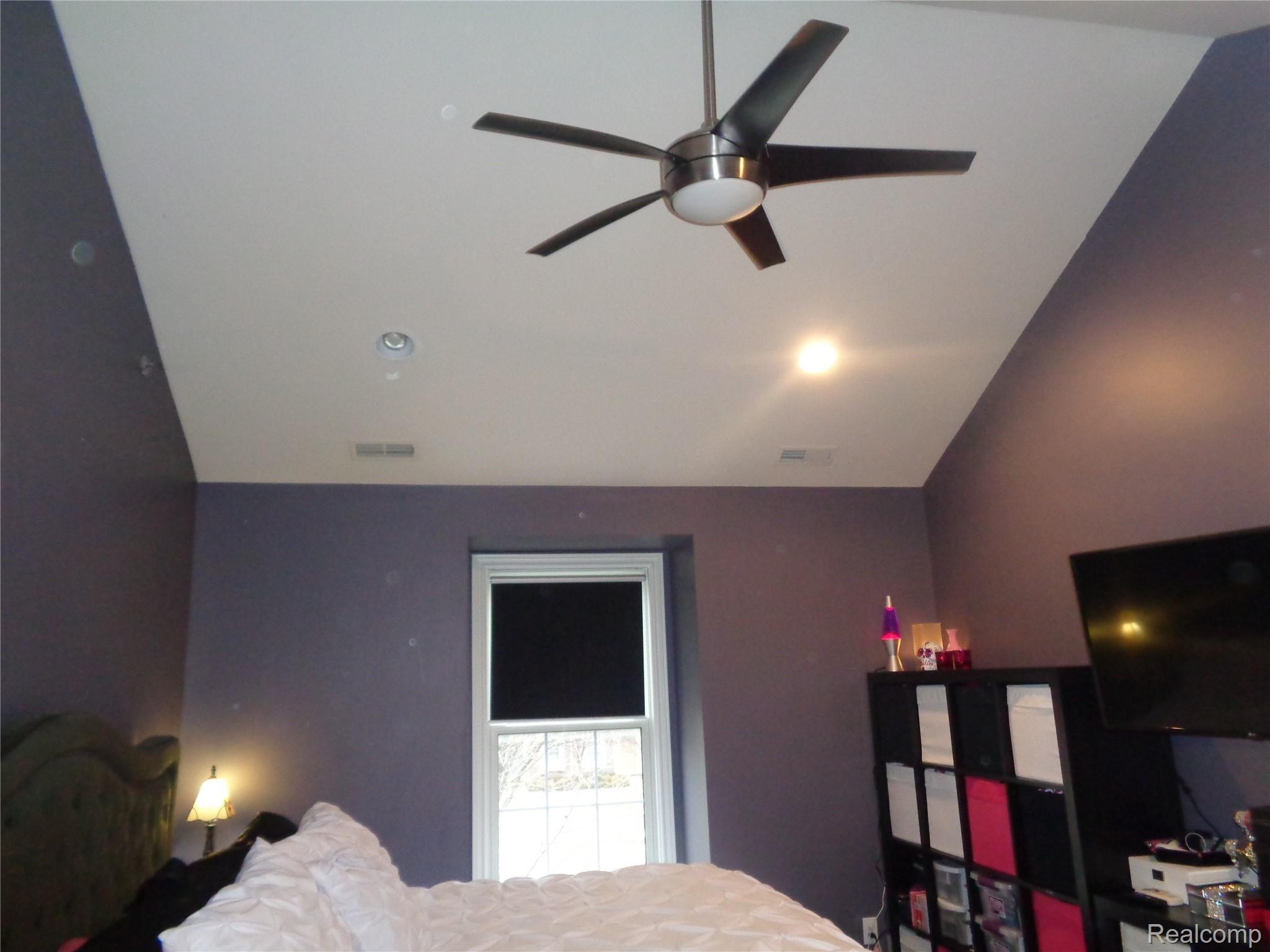 45598 South Stonewood Road Canton, MI 48187 - Photo 16 of 77 DSC04666.JPG