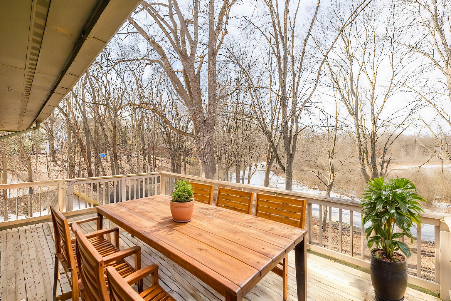 10892 Monticello Road Pinckney, MI 48169 - Photo 5 of 41 IMG_5398 - Back Patio Staged